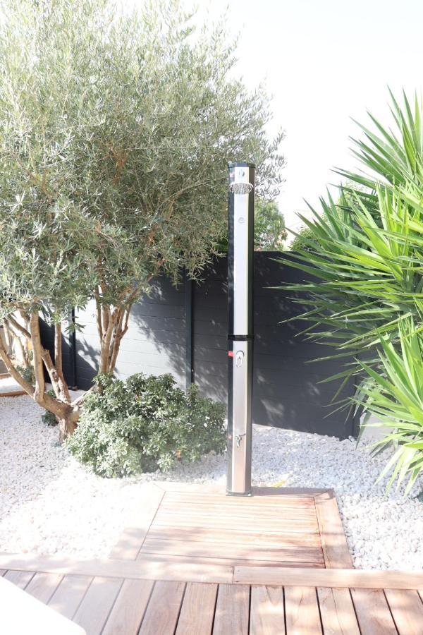 Le Petit Sud Daire Carqueiranne Dış mekan fotoğraf
